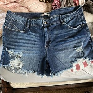 KANCAN JEAN SHORTS
